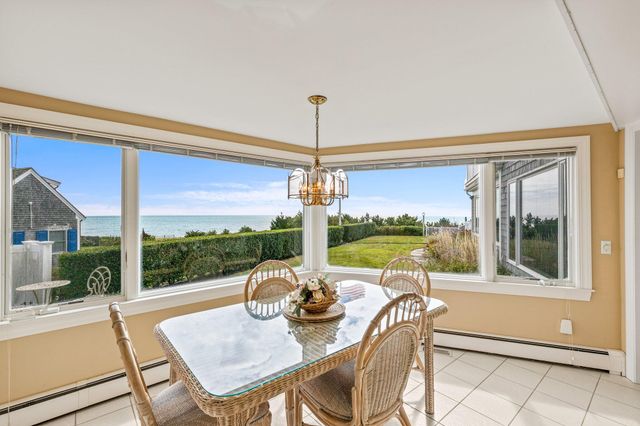 43 Strandway, West Harwich, MA 02671