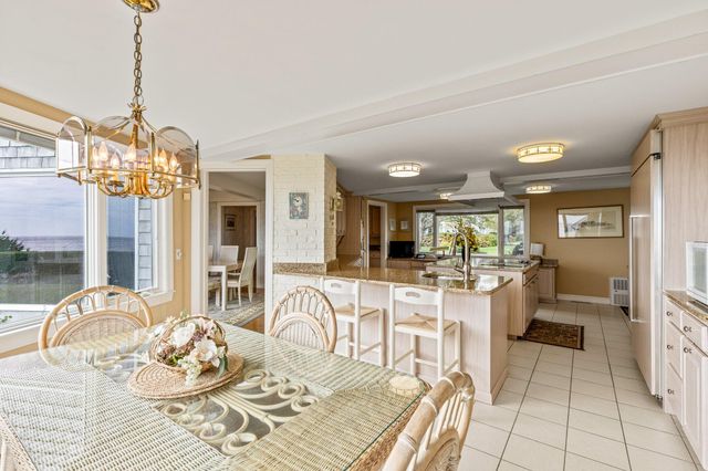 43 Strandway, West Harwich, MA 02671