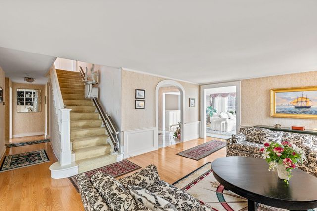 43 Strandway, West Harwich, MA 02671