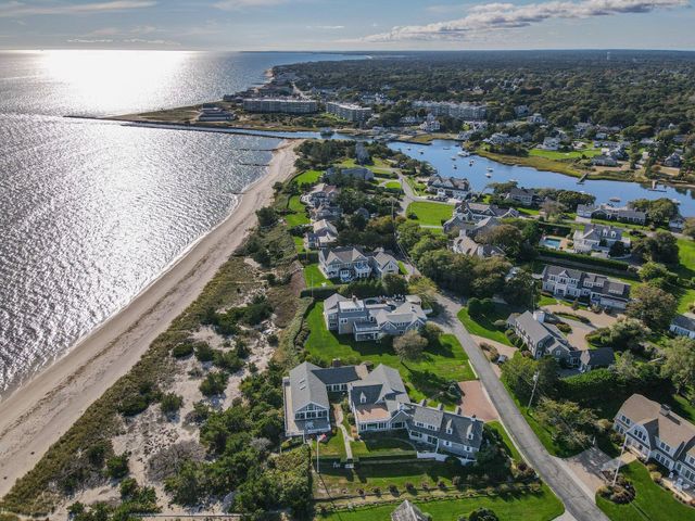 43 Strandway, West Harwich, MA 02671