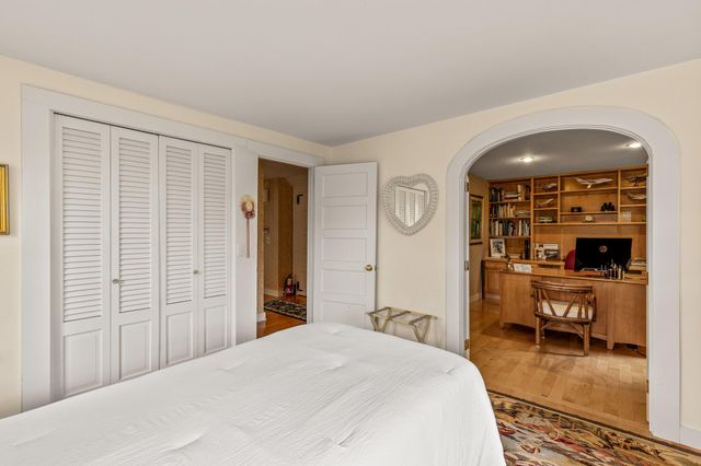 43 Strandway, West Harwich, MA 02671