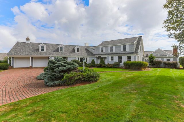 43 Strandway, West Harwich, MA 02671