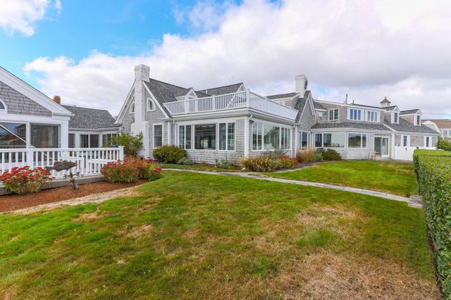 43 Strandway, West Harwich, MA 02671