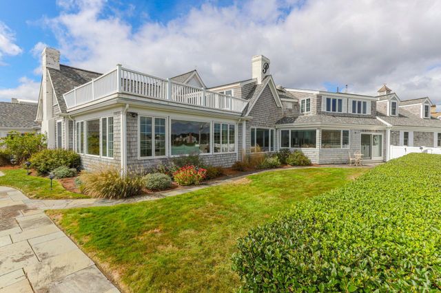 43 Strandway, West Harwich, MA 02671