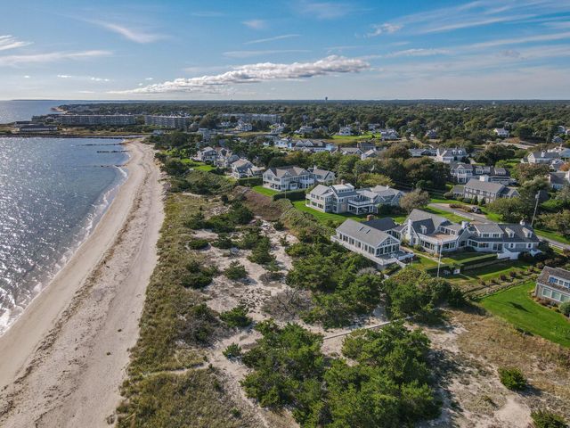 43 Strandway, West Harwich, MA 02671