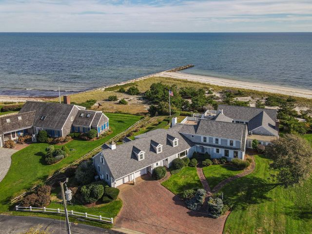 43 Strandway, West Harwich, MA 02671
