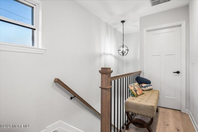 36 Frazee Place, Keansburg, NJ 07734