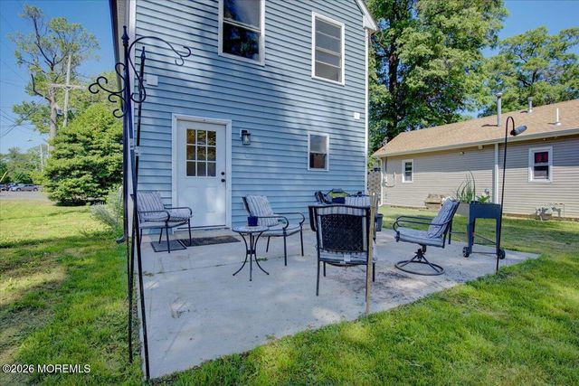 36 Frazee Place, Keansburg, NJ 07734