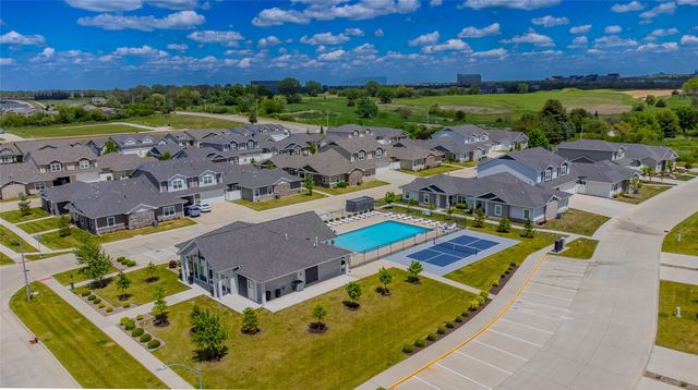 1175 S 91st Street, West Des Moines, IA 50266