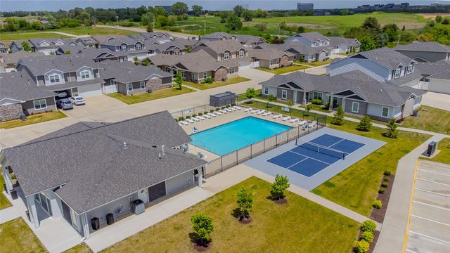 1175 S 91st Street, West Des Moines, IA 50266