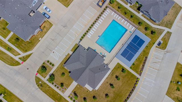 1175 S 91st Street, West Des Moines, IA 50266