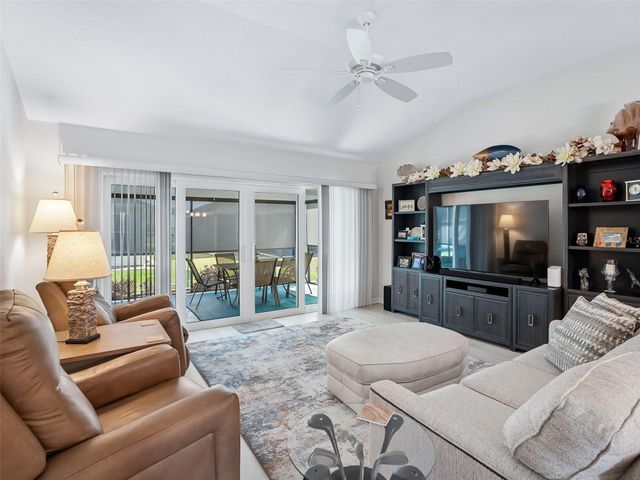 4515 LESCHAK LANE, The Villages, FL 32163