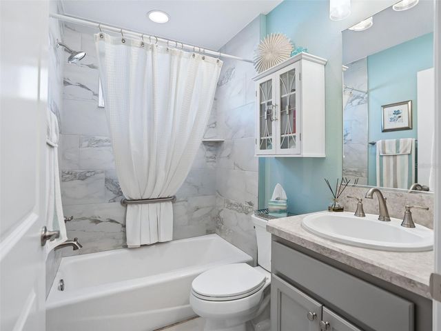 4515 LESCHAK LANE, The Villages, FL 32163