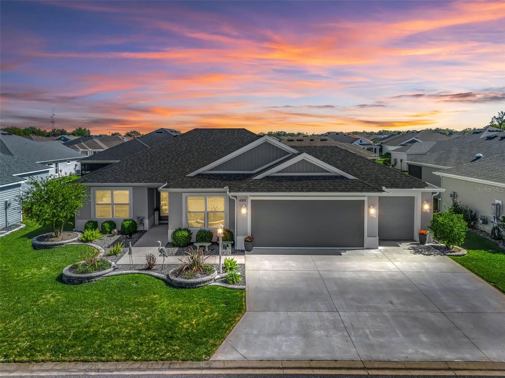 4515 LESCHAK LANE, The Villages, FL 32163