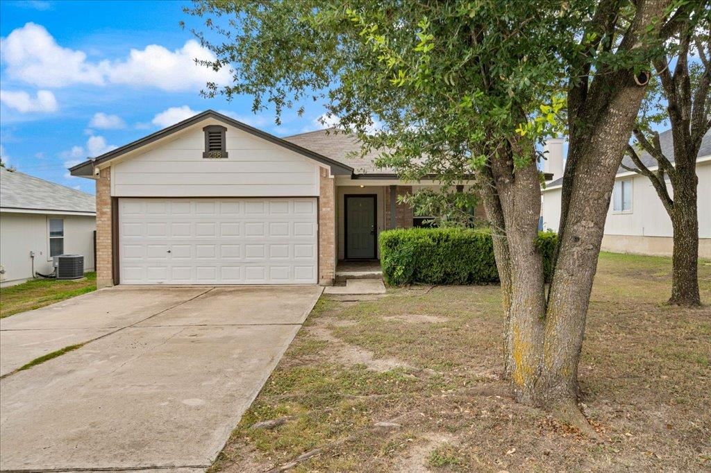 238 Saint Marys DR, Hutto, TX 78634