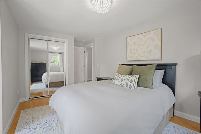 7 Heritage Road, Bristol, RI 02809