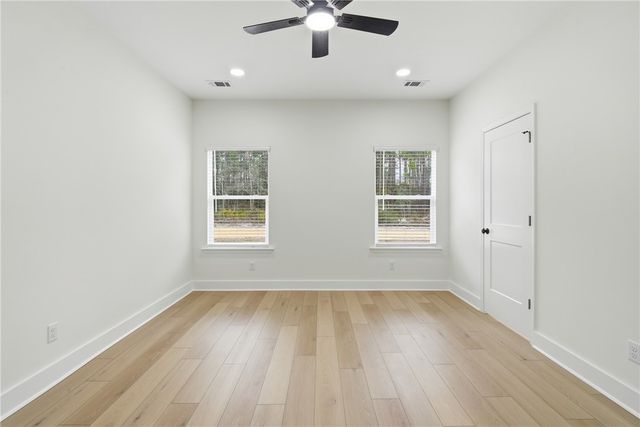 130 Purser Drive, Jesup, GA 31545