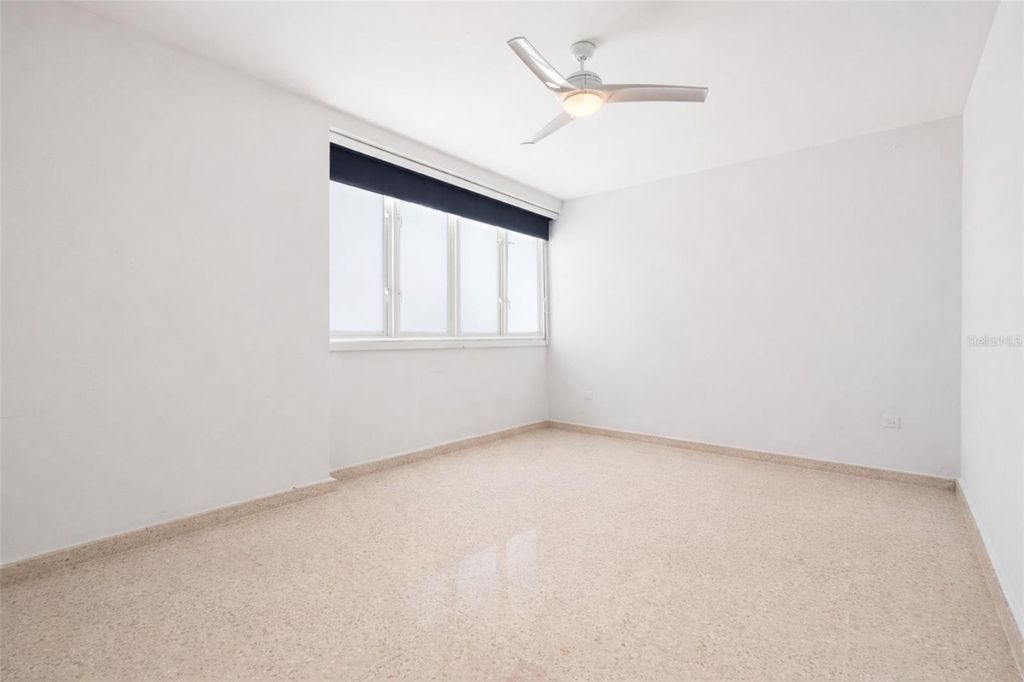 Image 11 of property listing at 57 ASHFORD AVENUE 5, San Juan, PR 00907