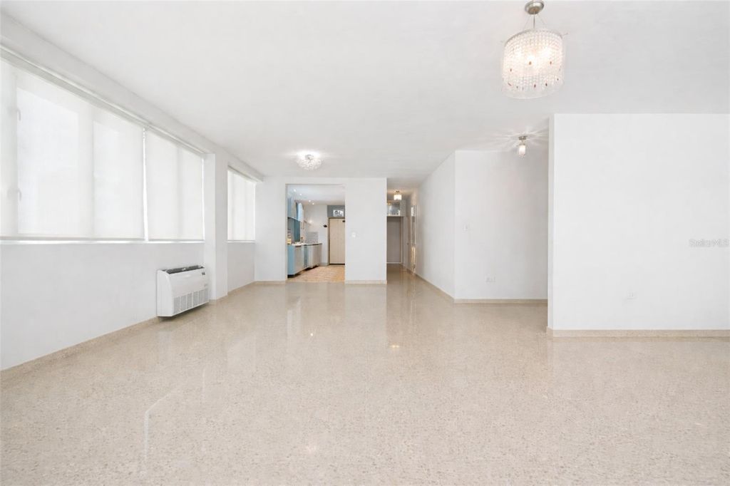 Image 4 of property listing at 57 ASHFORD AVENUE 5, San Juan, PR 00907