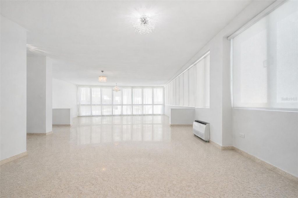 Image 5 of property listing at 57 ASHFORD AVENUE 5, San Juan, PR 00907