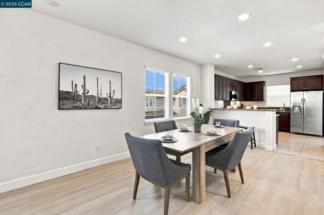 2939 Kobio Dr, Concord, CA 94519