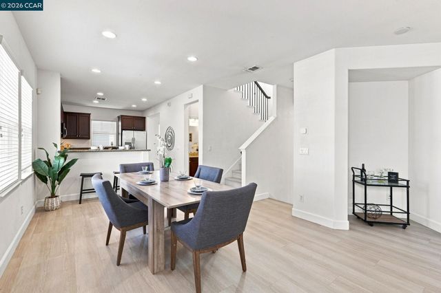 2939 Kobio Dr, Concord, CA 94519