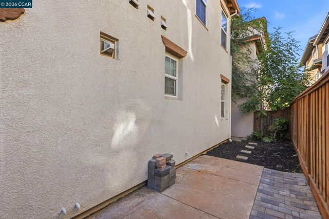 2939 Kobio Dr, Concord, CA 94519