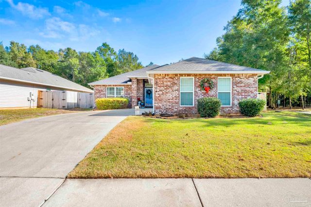 4304 Village Oak Ln, Pace, FL 32571