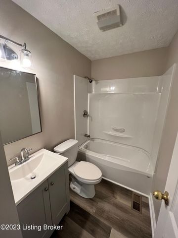 2101 Keeneland Blvd, Louisville, KY 40223