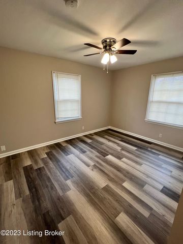 2101 Keeneland Blvd, Louisville, KY 40223