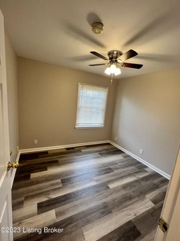 2101 Keeneland Blvd, Louisville, KY 40223