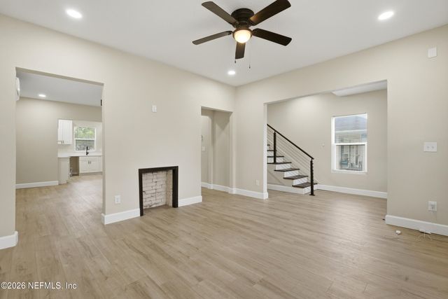 115 W 16TH Street, Jacksonville, FL 32206