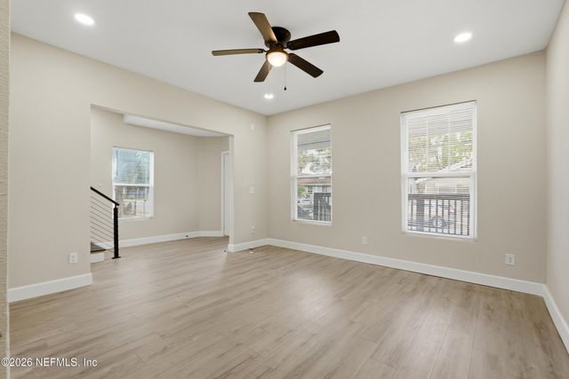 115 W 16TH Street, Jacksonville, FL 32206