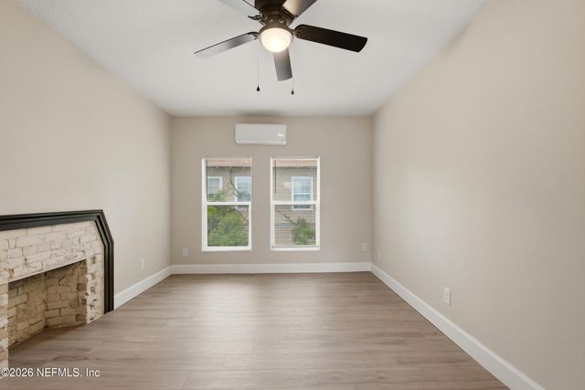 115 W 16TH Street, Jacksonville, FL 32206