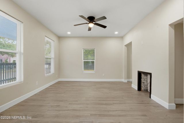 115 W 16TH Street, Jacksonville, FL 32206