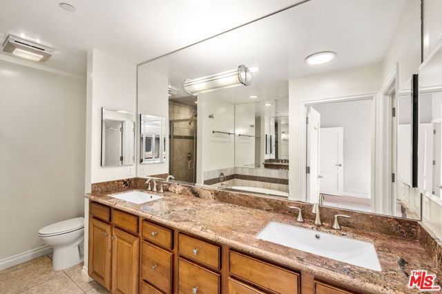 5241 Colodny Drive 103, Agoura Hills, CA 91301