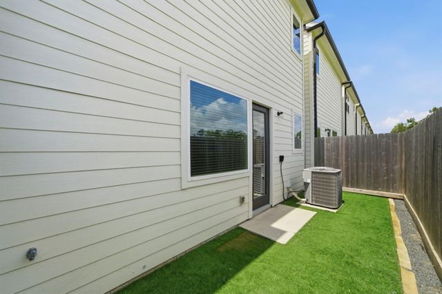 5906 Jasper Jones Way, Houston, TX 77091