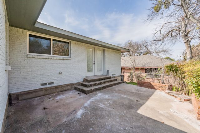 503 Woodacre Drive, Dallas, TX 75241