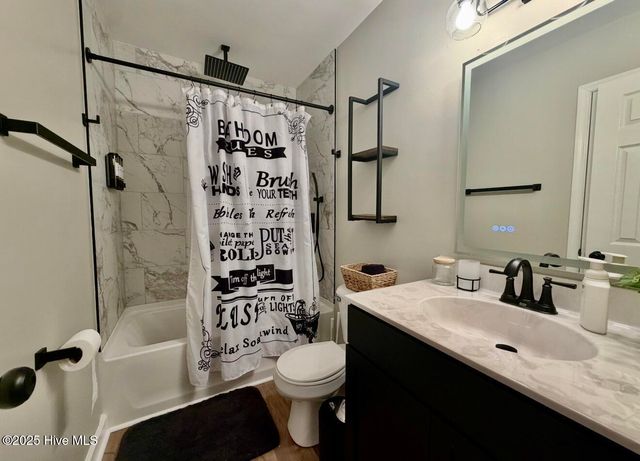 202 Chaparral Trail, Jacksonville, NC 28546