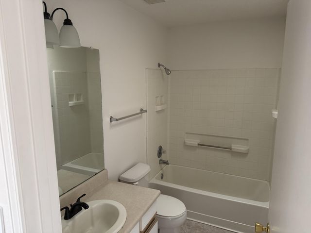 509 Medina Meadows Drive NE, Rio Rancho, NM 87144