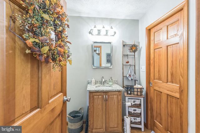 2734 OLD FORT SCHOOLHOUSE RD, Hampstead, MD 21074