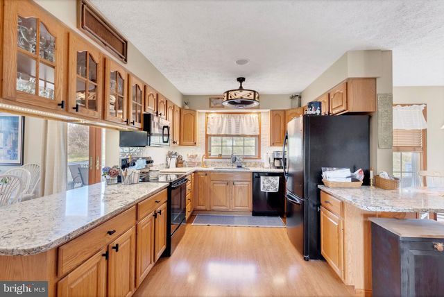 2734 OLD FORT SCHOOLHOUSE RD, Hampstead, MD 21074