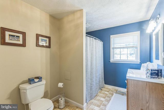 2734 OLD FORT SCHOOLHOUSE RD, Hampstead, MD 21074