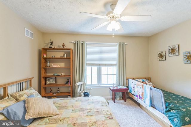 2734 OLD FORT SCHOOLHOUSE RD, Hampstead, MD 21074