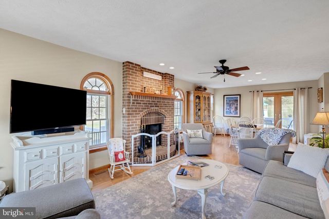 2734 OLD FORT SCHOOLHOUSE RD, Hampstead, MD 21074