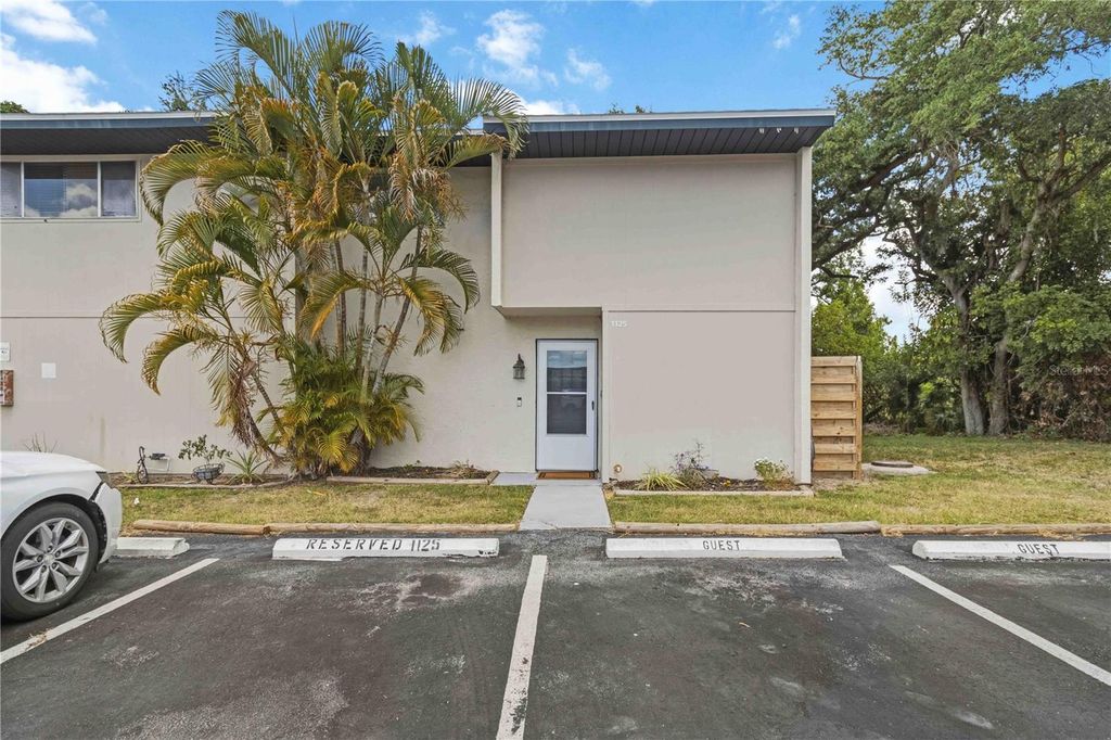 1125 LONGFELLOW WAY 125-B, Sarasota, FL 34243