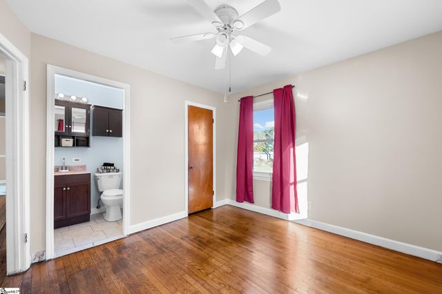 108 Belmont Circle, Easley, SC 29642