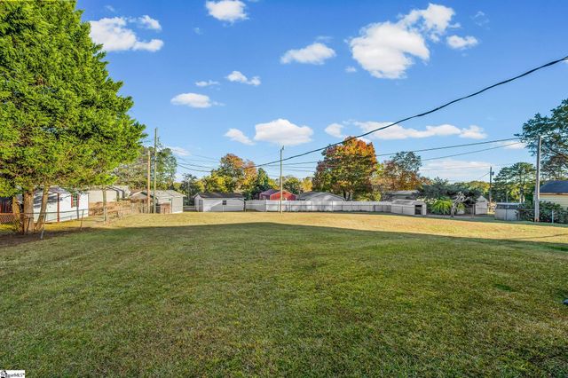 108 Belmont Circle, Easley, SC 29642