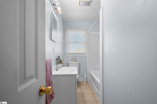 108 Belmont Circle, Easley, SC 29642