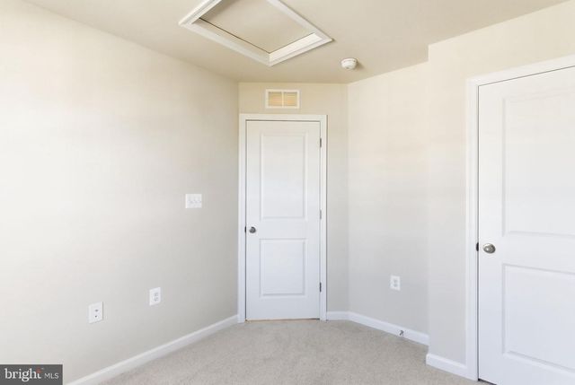 213 MONTEITH DR, Winchester, VA 22601